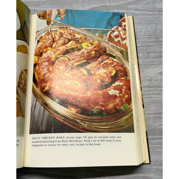 Busy Womans Cookbook by Farm Journal 1971 Make Ahead Recipes Short Cuts - Picture 4 of 10